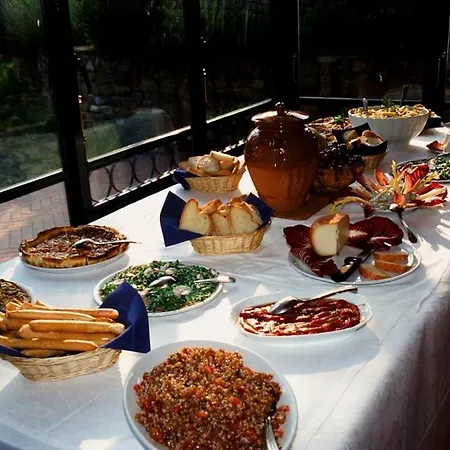 Lejlighed Brucianesi Sleeps 4 Pool Wifi T763518